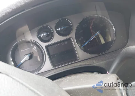 2008 Cadillac Escalade Esv Standard z USA, uszkodzony, nr VIN 1GYFK66878R222024